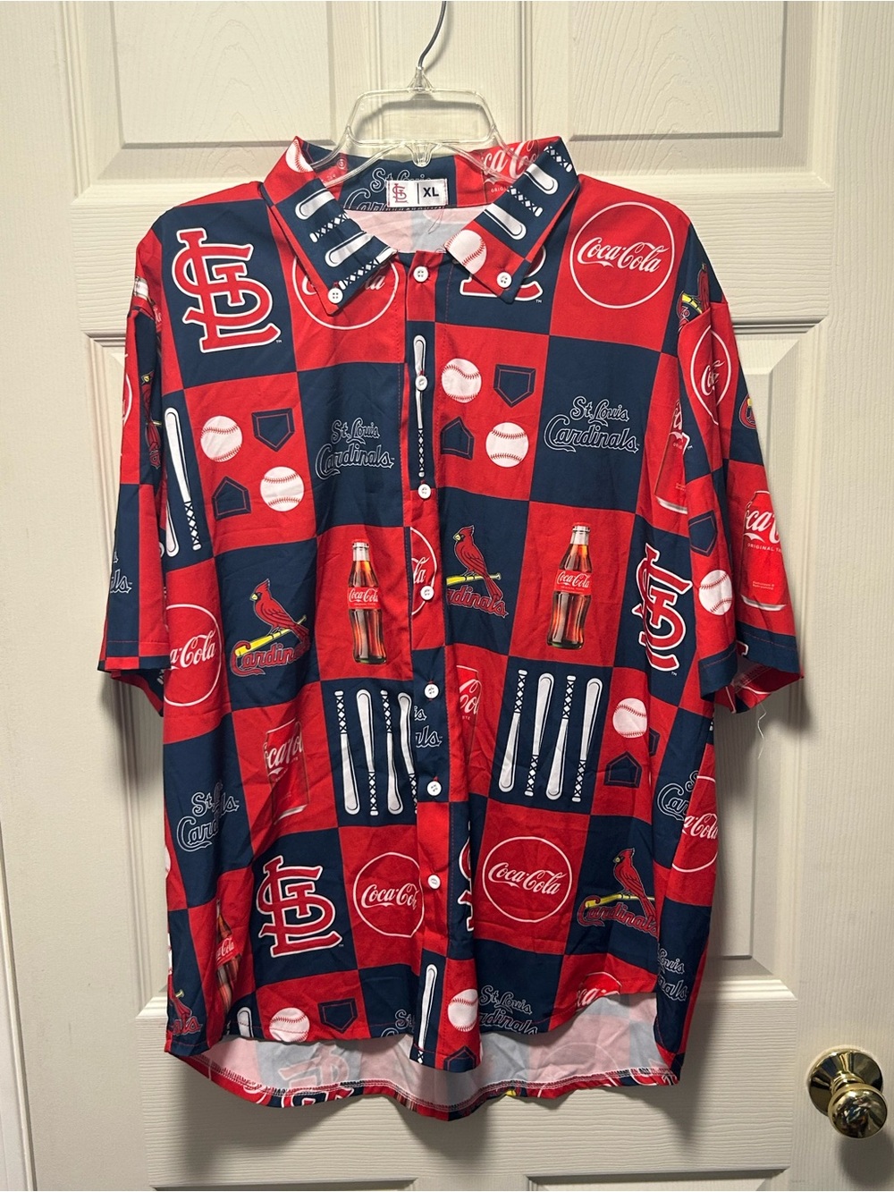 St Louis Cardinals SGA Color Block Button Shirt Size XL Coca Cola Red 6/7/24